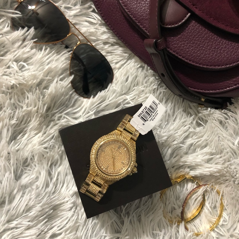 ❌sold❌Michael Kors Camille Gold Glitz
